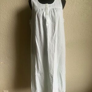 Cottagecore White and green stripped seersucker Textured Dress/nightgown XL